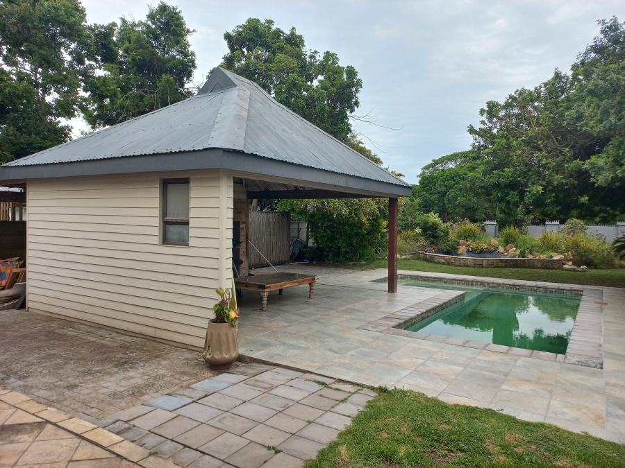 5 Bedroom Property for Sale in The Village Western Cape